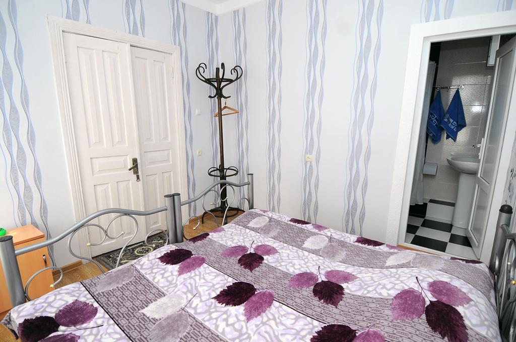 Guest House Darejani Kutaisi Zewnętrze zdjęcie